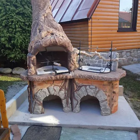 Drevenica Talia *